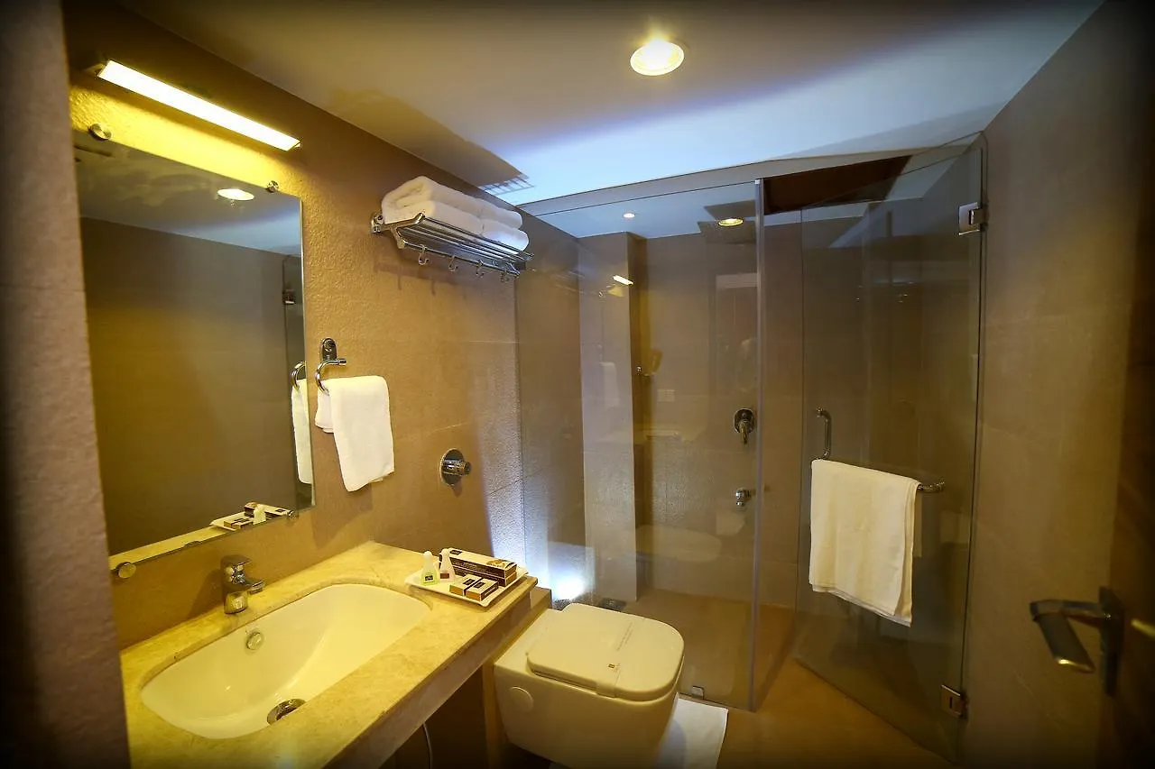 Hotel Grand Plaza Suites Kozhikode