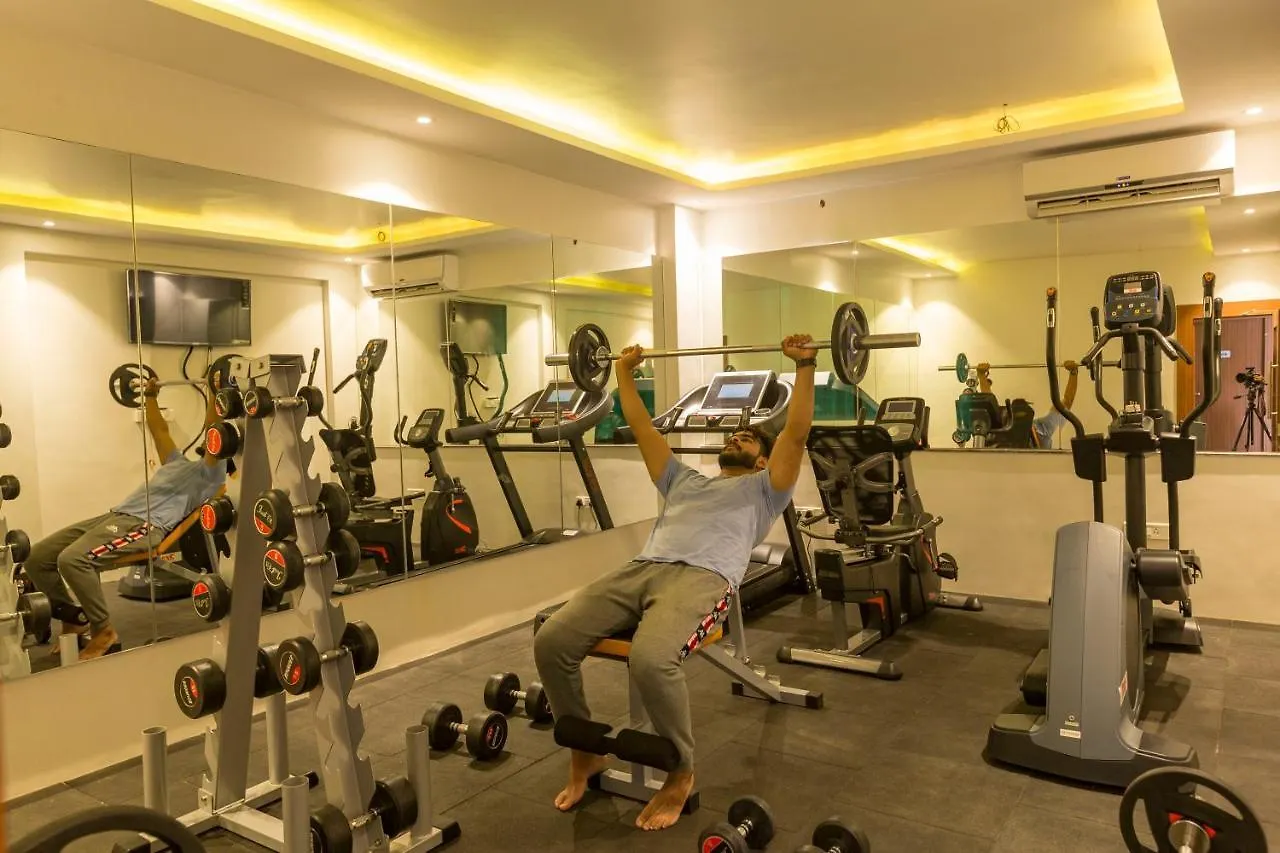 Grand Plaza Suites Kozhikode Hotel