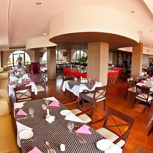 Paramount Tower Hotel